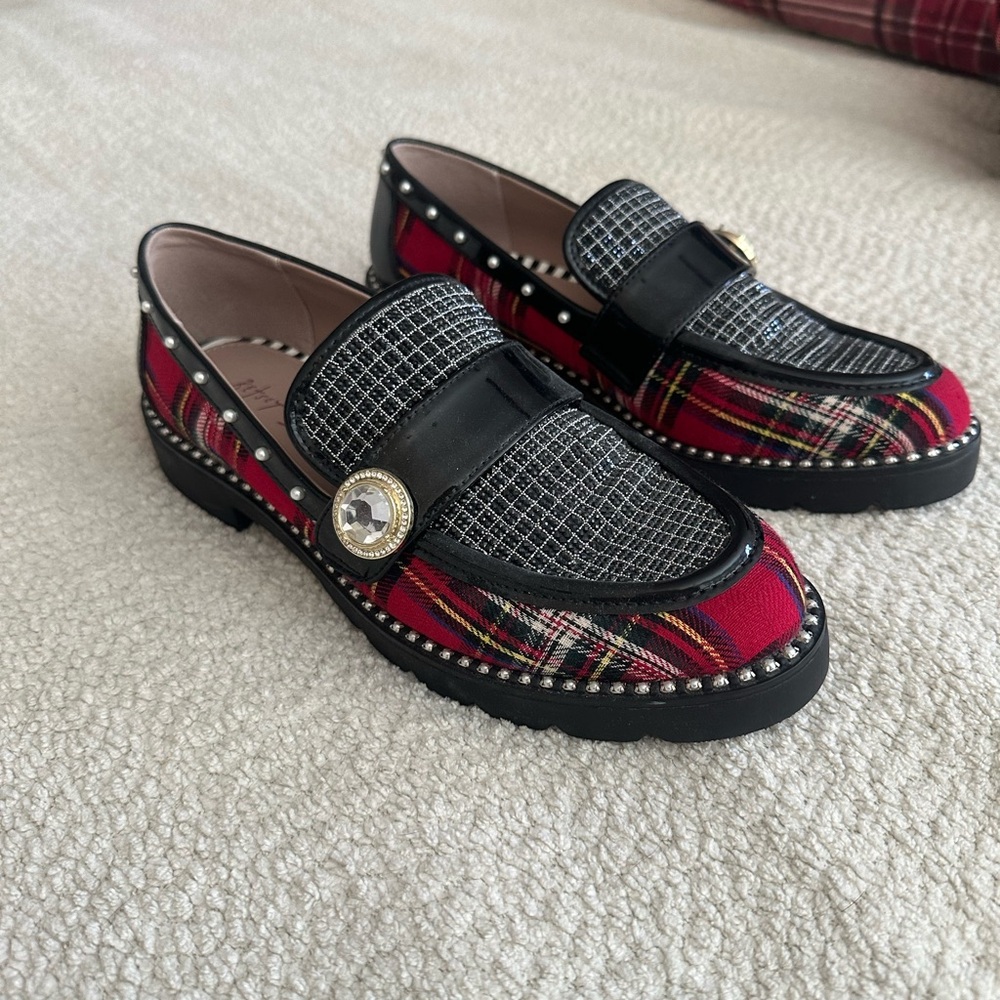 Betsey Johnson Christmas Plaid Chunky Flats